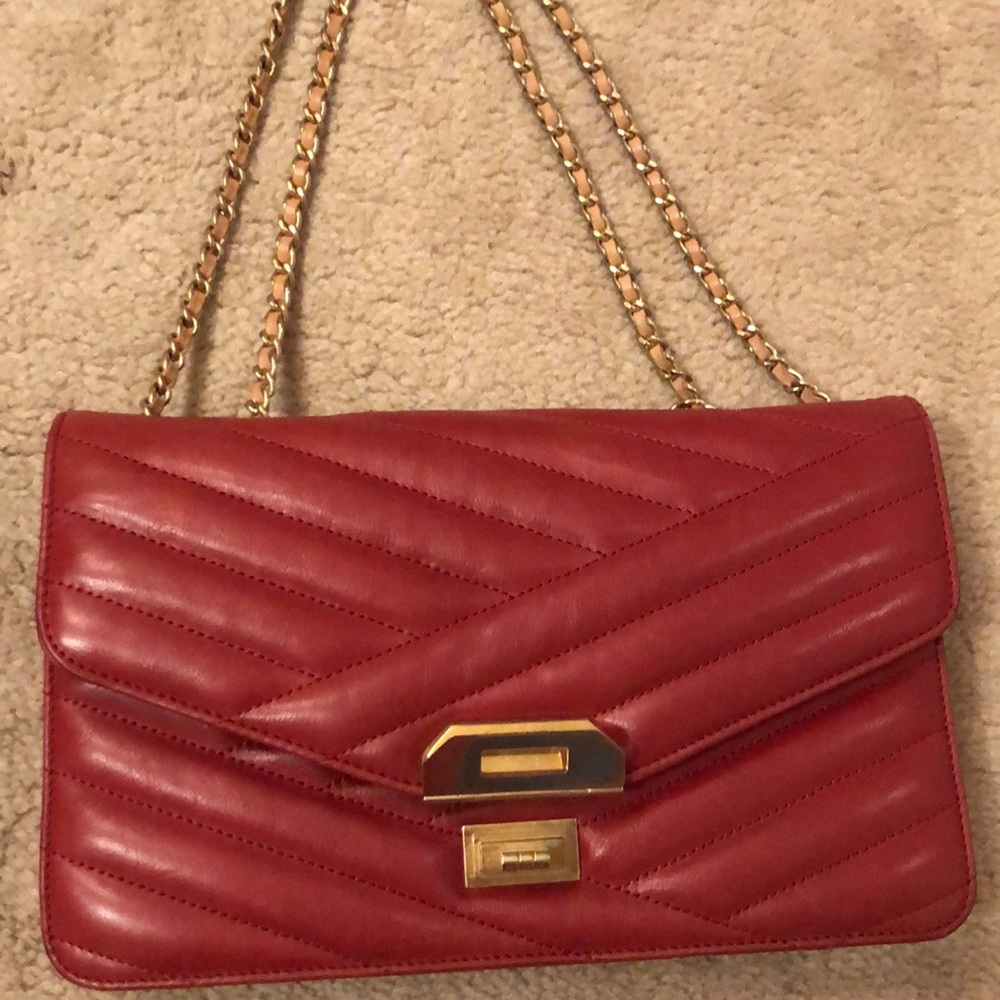 Chanel chevron flap bag - more pictures